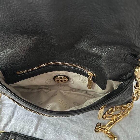 Tory Burch ‘Amanda Logo Clutch’ - Picture 4 of 5